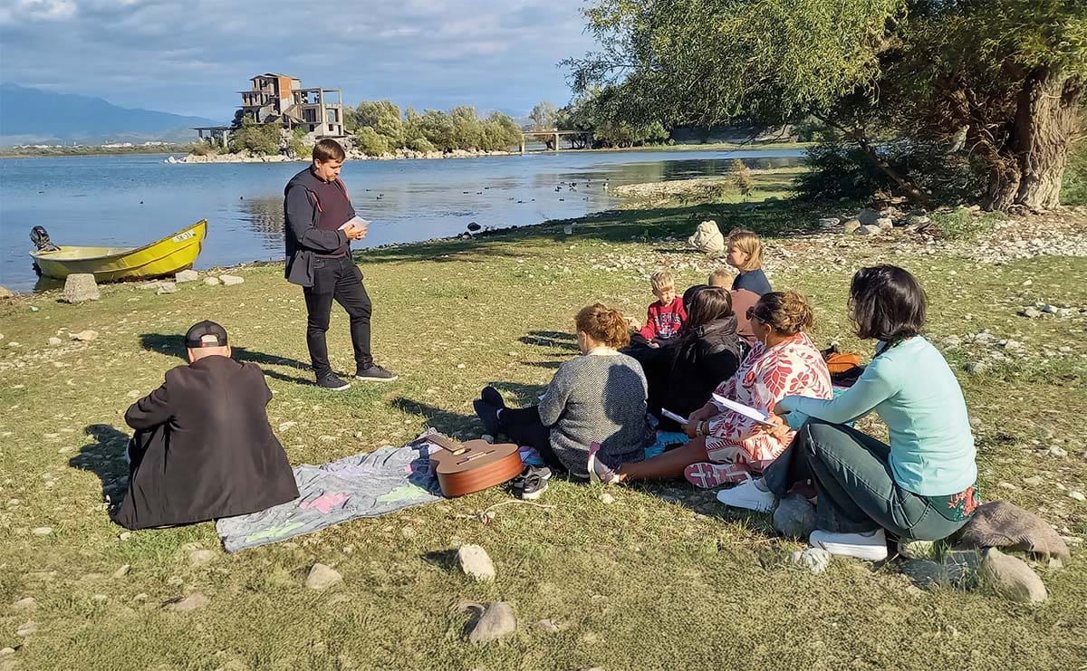 Kirkko, joka nousi maan alta