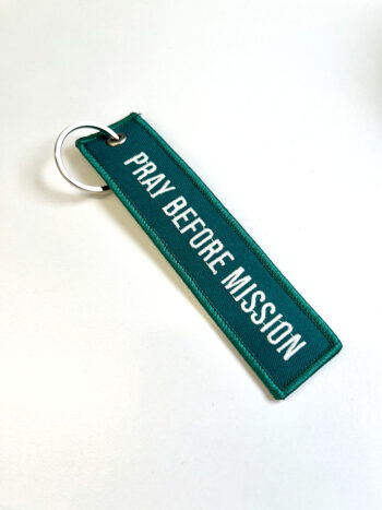 Pray before mission -avaimenperä